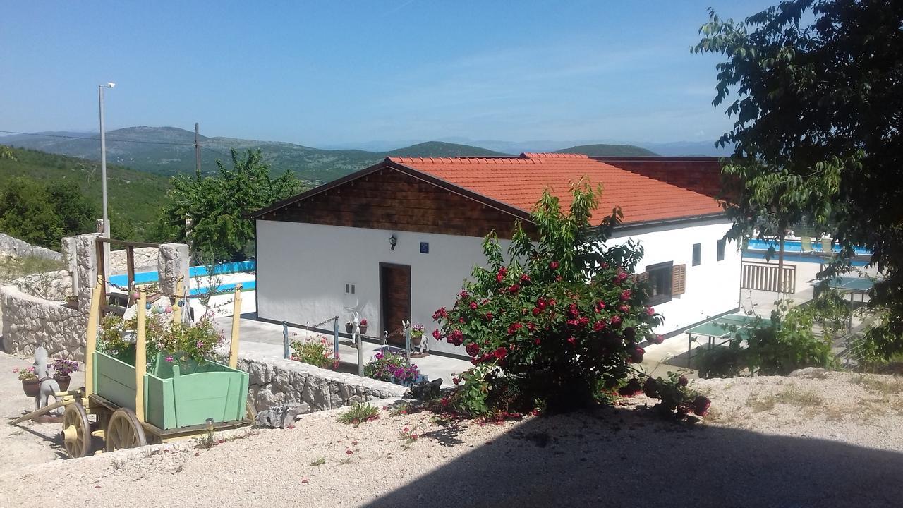 Holiday Home Poljicko Imanje Donji Dolac Zewnętrze zdjęcie